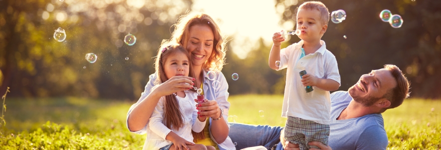 Família Feliz