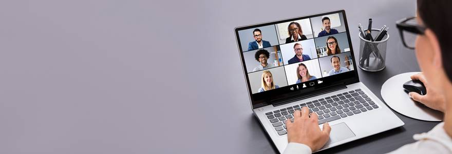 profissionais em processo de recrutamente e seleção online
