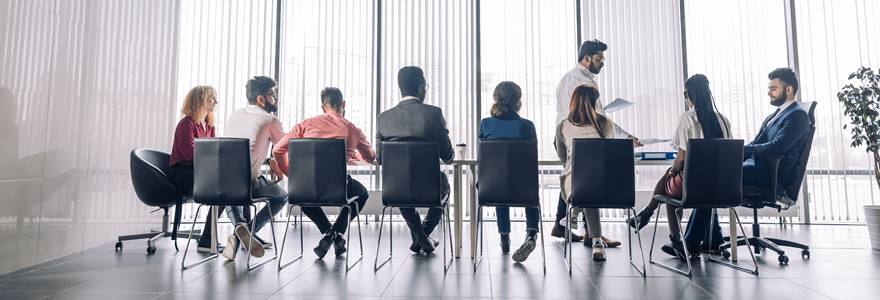 Shareholders e Stakeholders